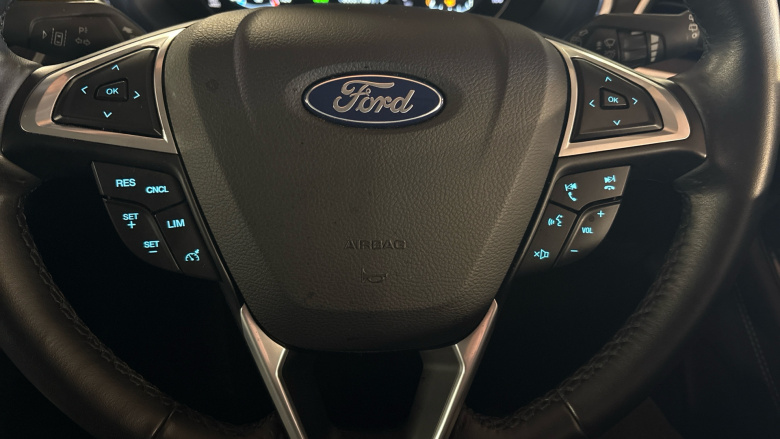 Ford S-MAX 2.5 FHEV 190 Titanium 5dr CVT Hybrid Estate